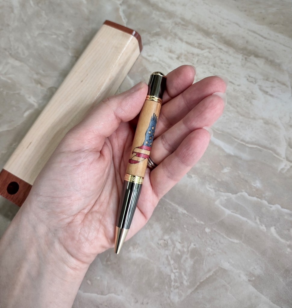 American Eagle Pen and Case